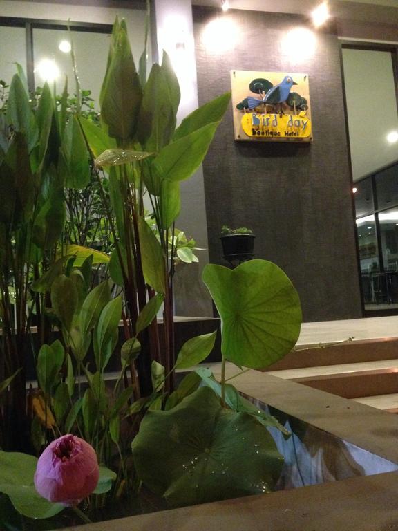 Bird Day Boutique Hotel Mukdahan Exterior photo